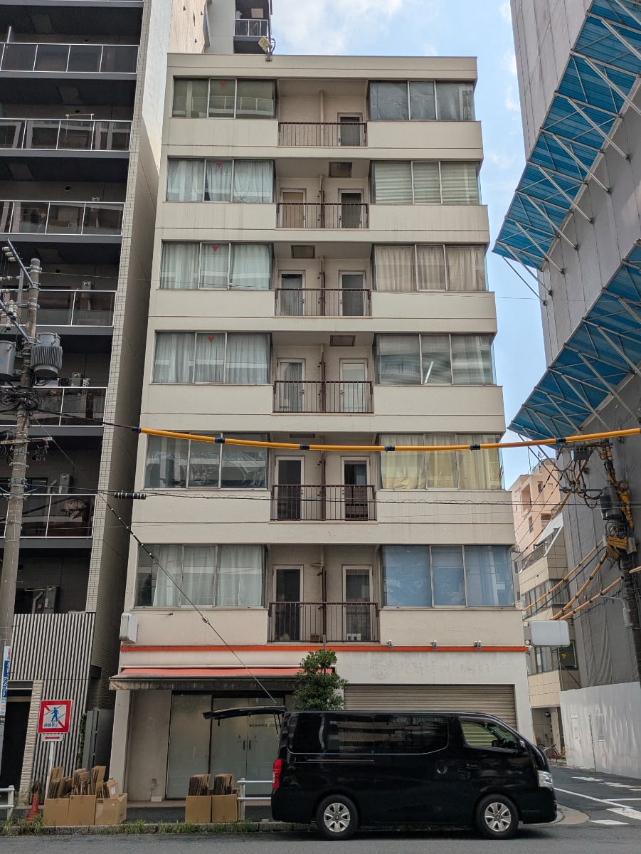 fresh/building/J00100379211_1