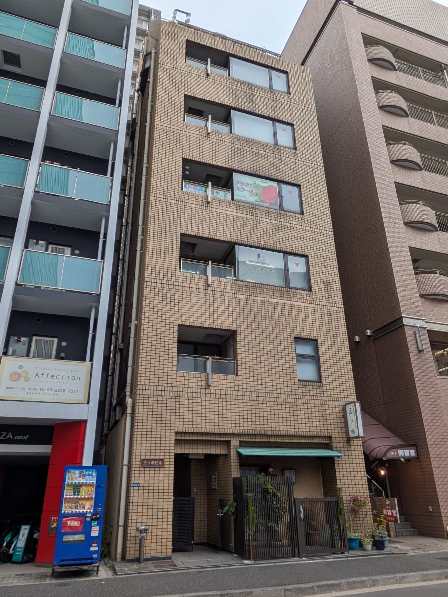 fresh/building/J00100381084_1