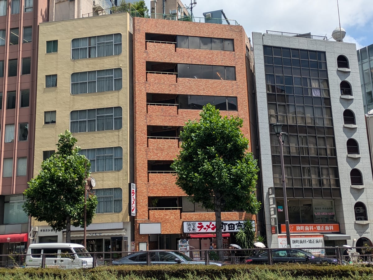 fresh/building/J00100383895_1
