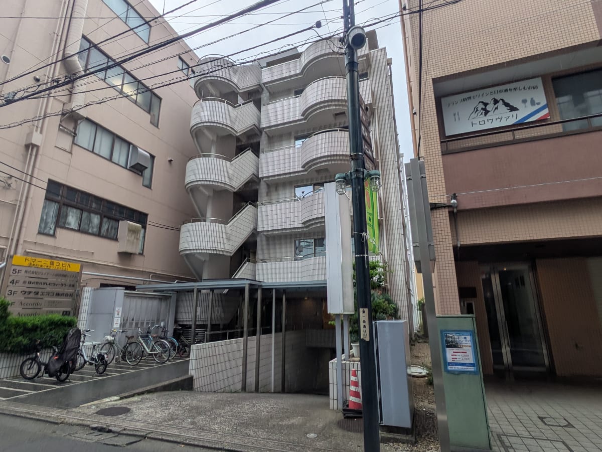 fresh/building/J00100385099_1