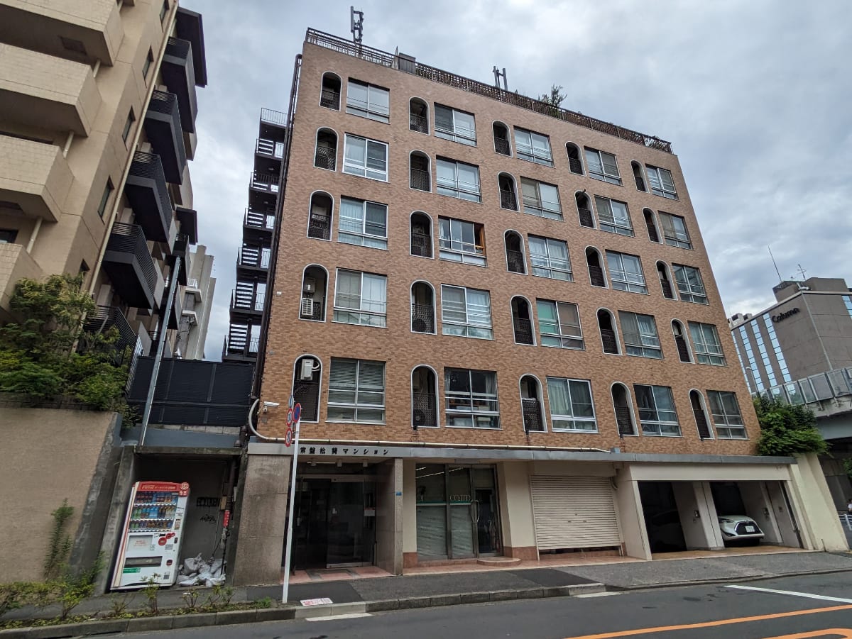 fresh/building/J00100386984_1