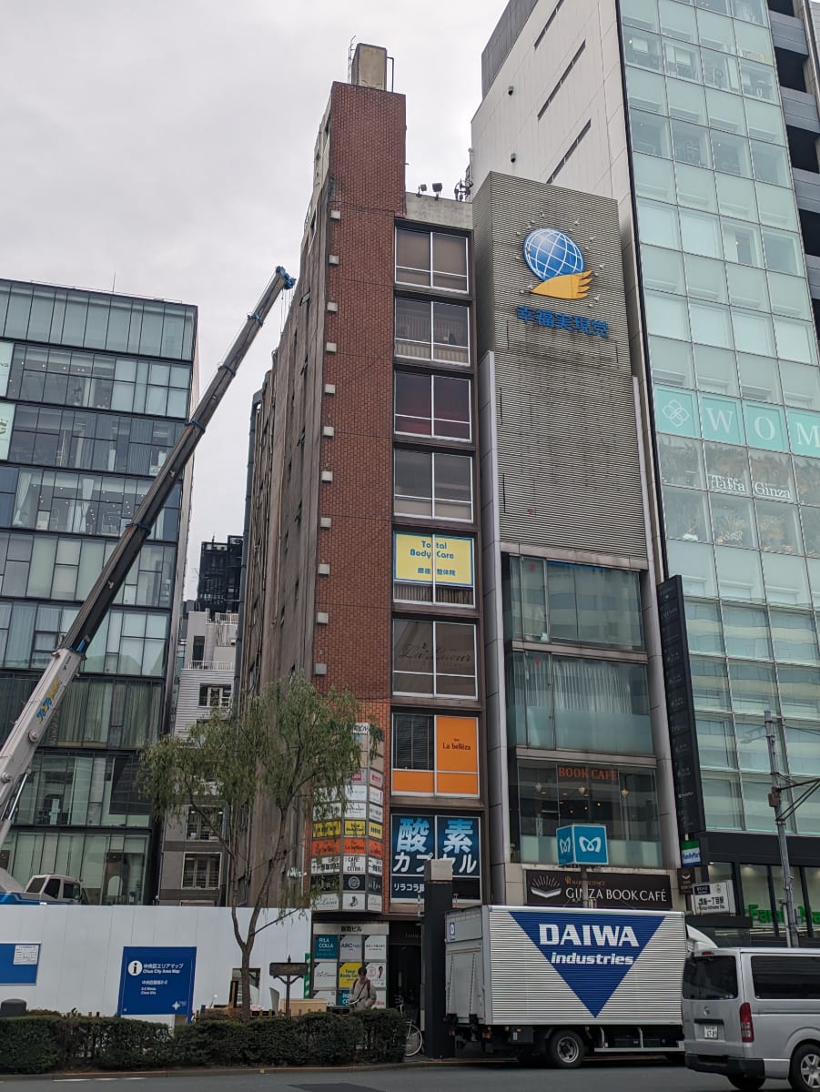 fresh/building/J00100389418_1