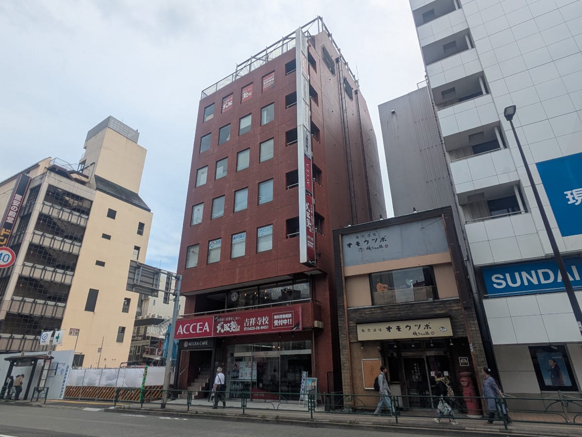 fresh/building/J00100390095_1