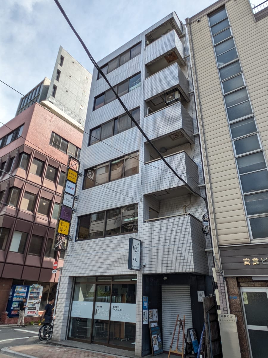 fresh/building/J00100393512_1