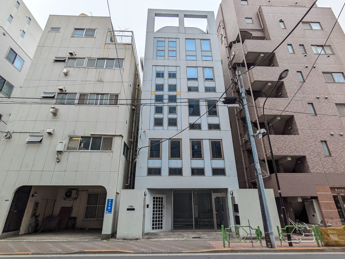 fresh/building/J00100395041_1