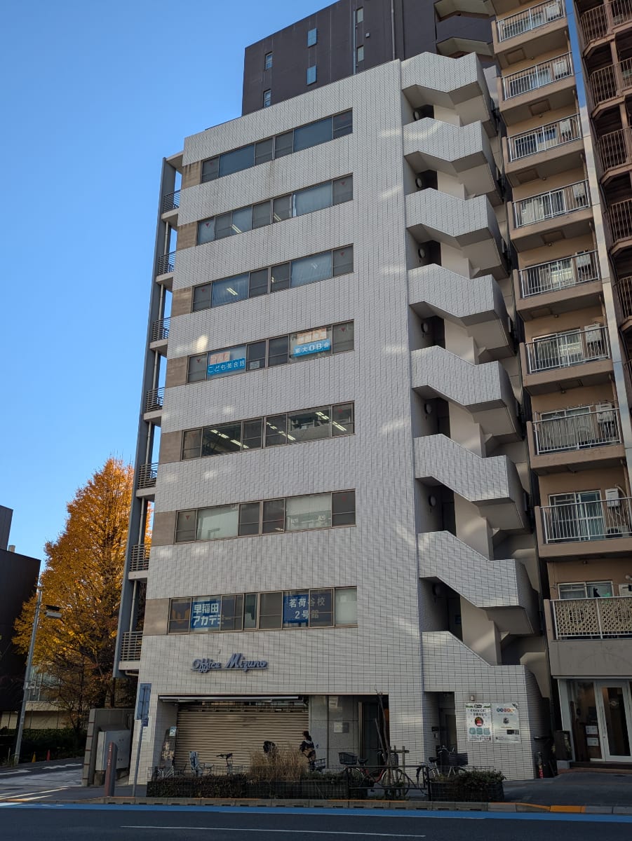 fresh/building/J00100395942_1