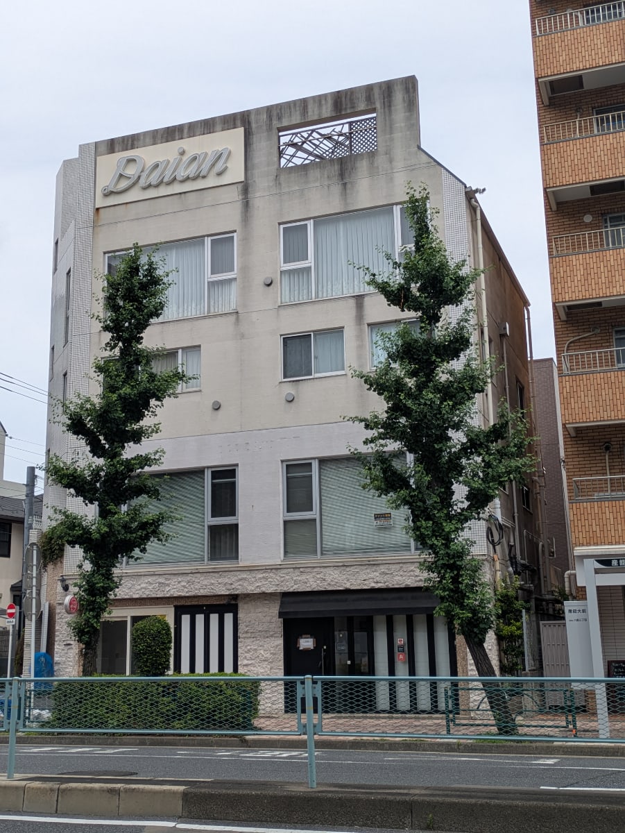 fresh/building/J00100404897_1