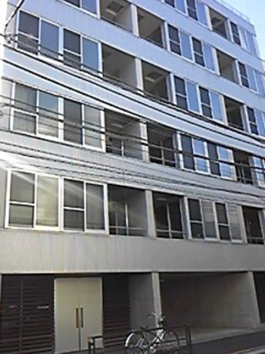 fresh/building/J00100412011_1