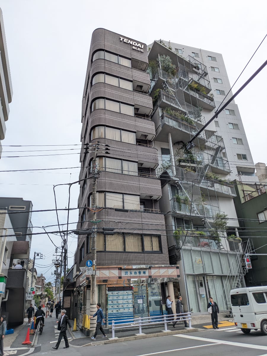fresh/building/J00100442937_1