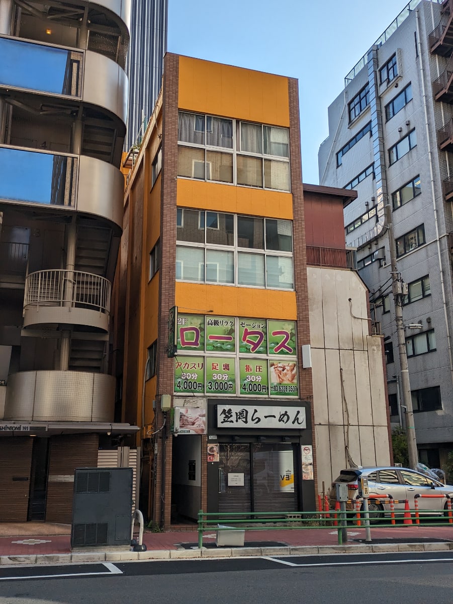 fresh/building/J00100482200_1