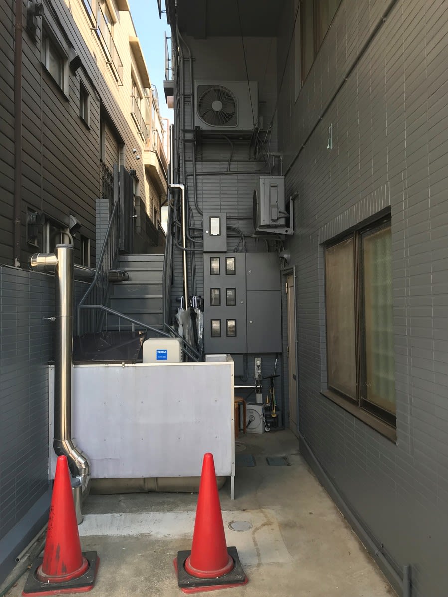 v20230506151908/fresh/building/J00100357890_4