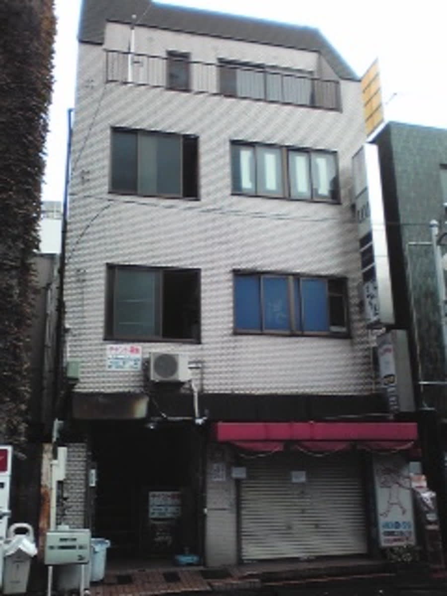 v20230506151909/fresh/building/J00100357738_1