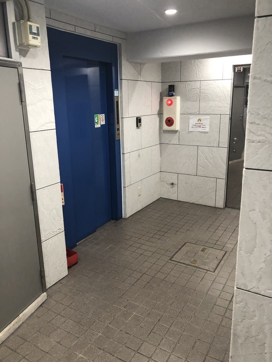 v20230506151909/fresh/building/J00100358097_4