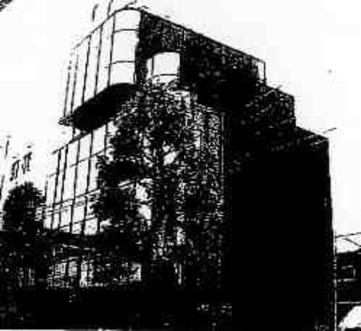 v20230506151909/fresh/building/J00100360701_1