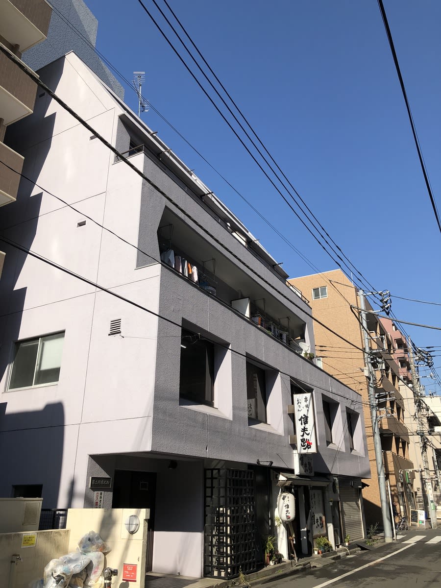 v20230506151909/fresh/building/J00100364494_5