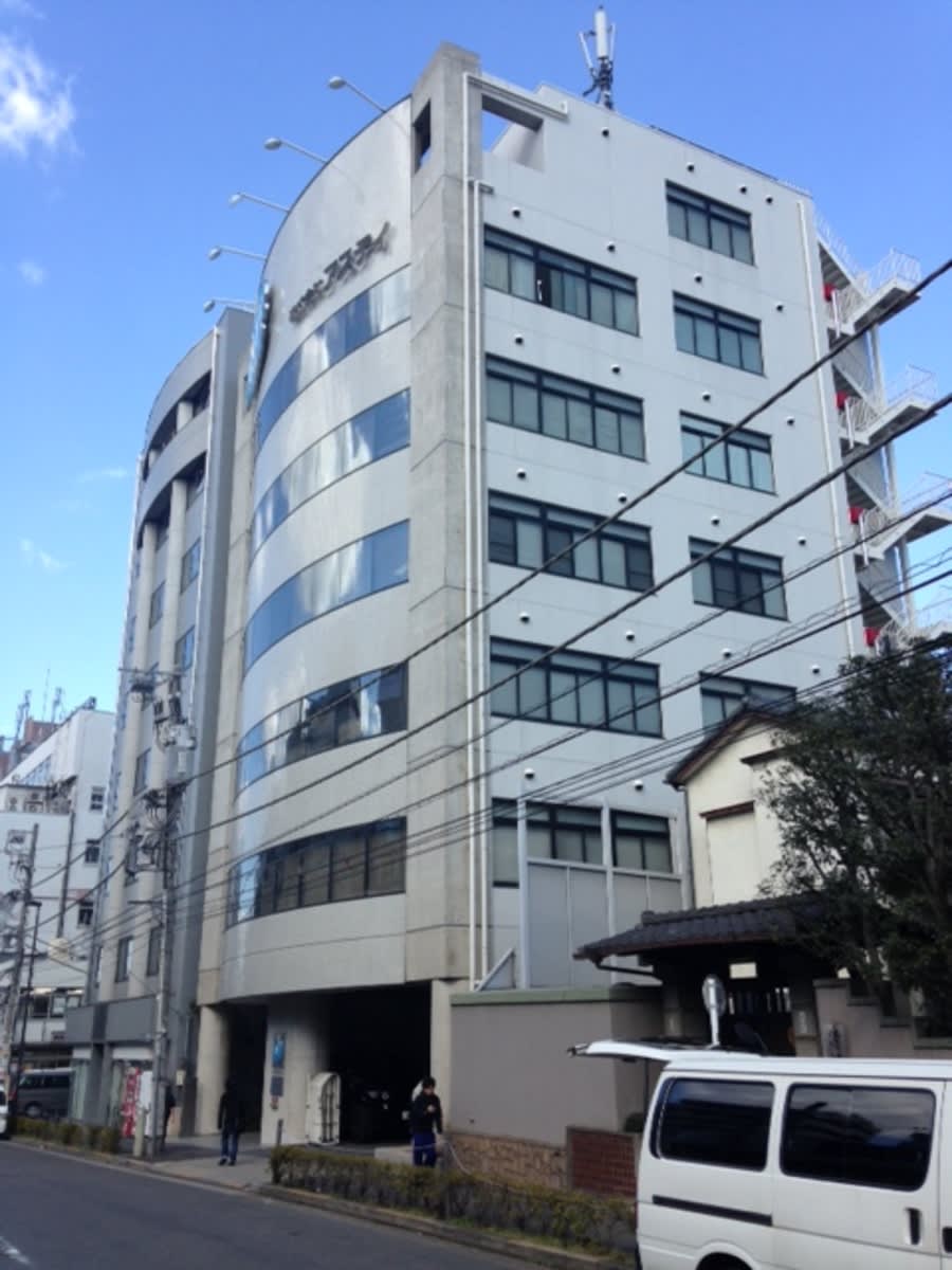 v20230506151909/fresh/building/J00100366064_9