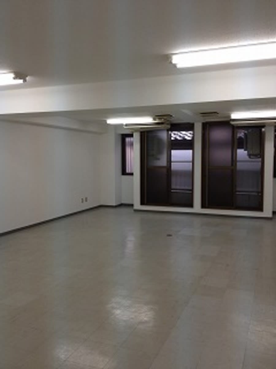 v20230506151909/fresh/building/J00100368328_9