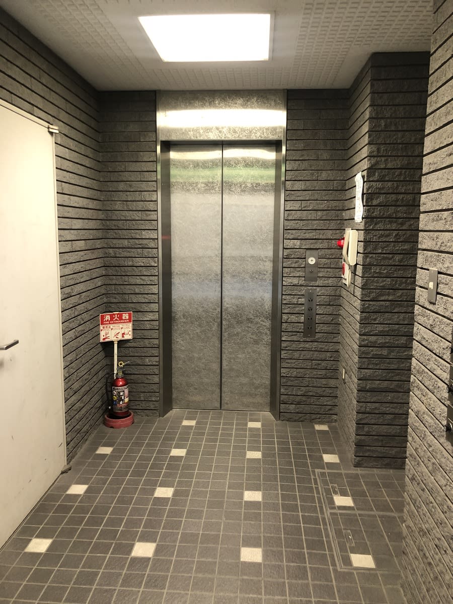 v20230506151909/fresh/building/J00100368549_4