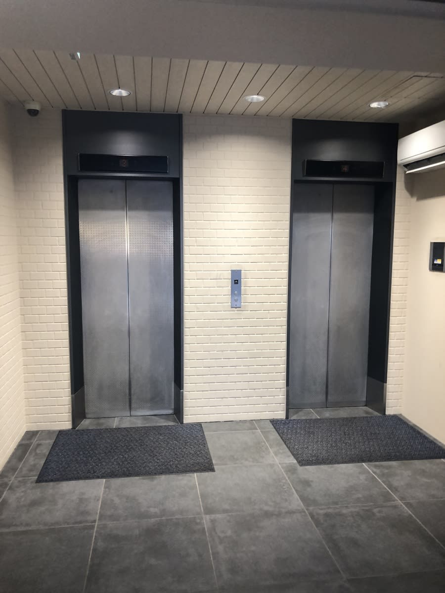 v20230506151909/fresh/building/J00100369027_4