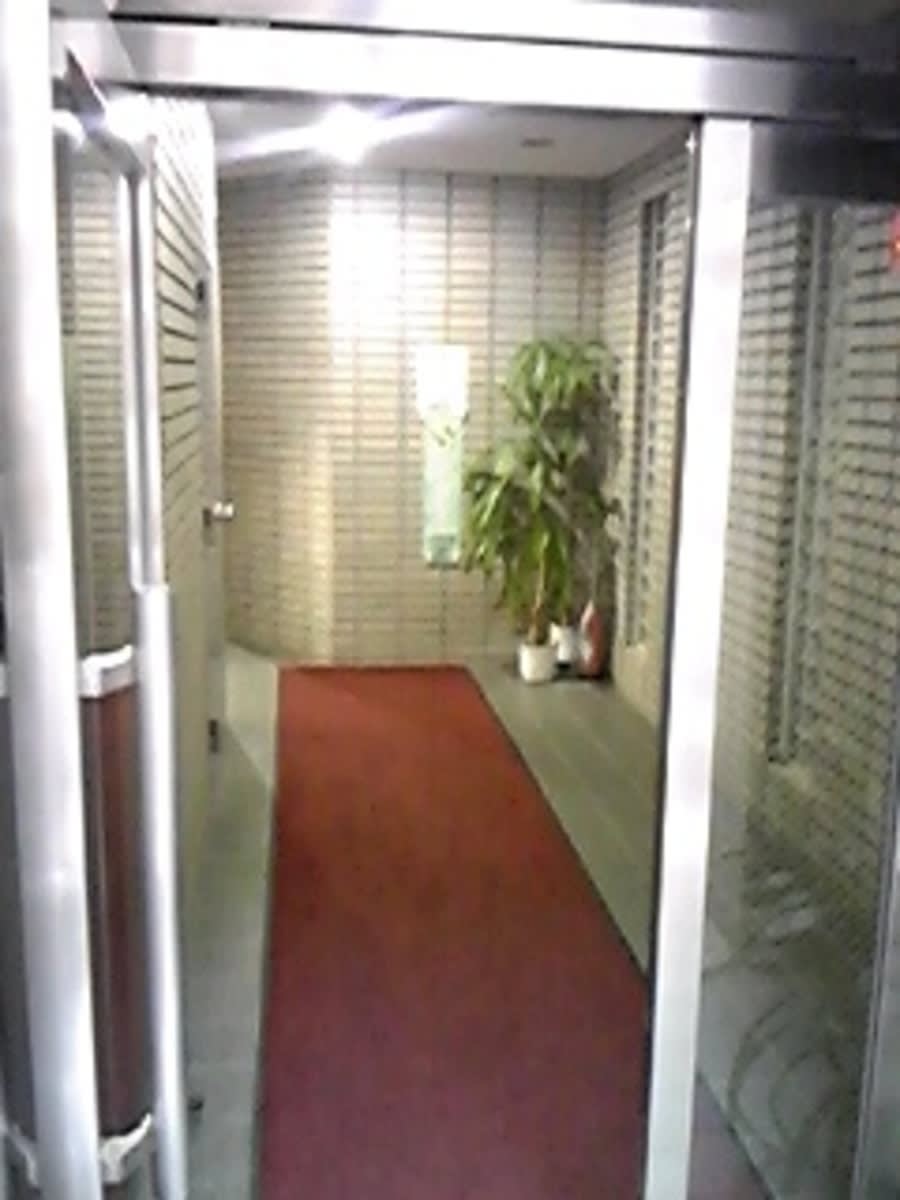 v20230506151909/fresh/building/J00100384748_9