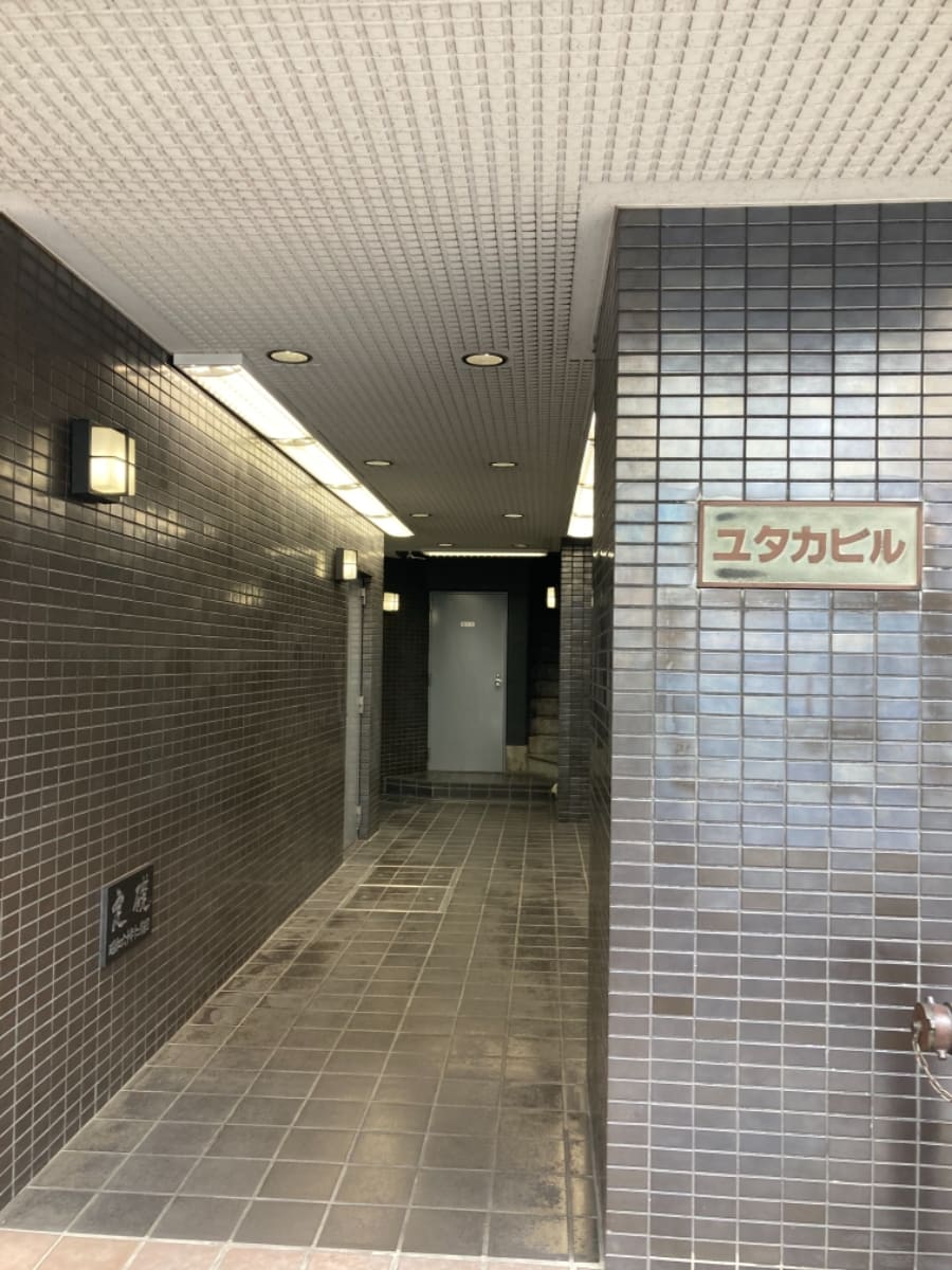 v20230506151910/fresh/building/J00100385796_5