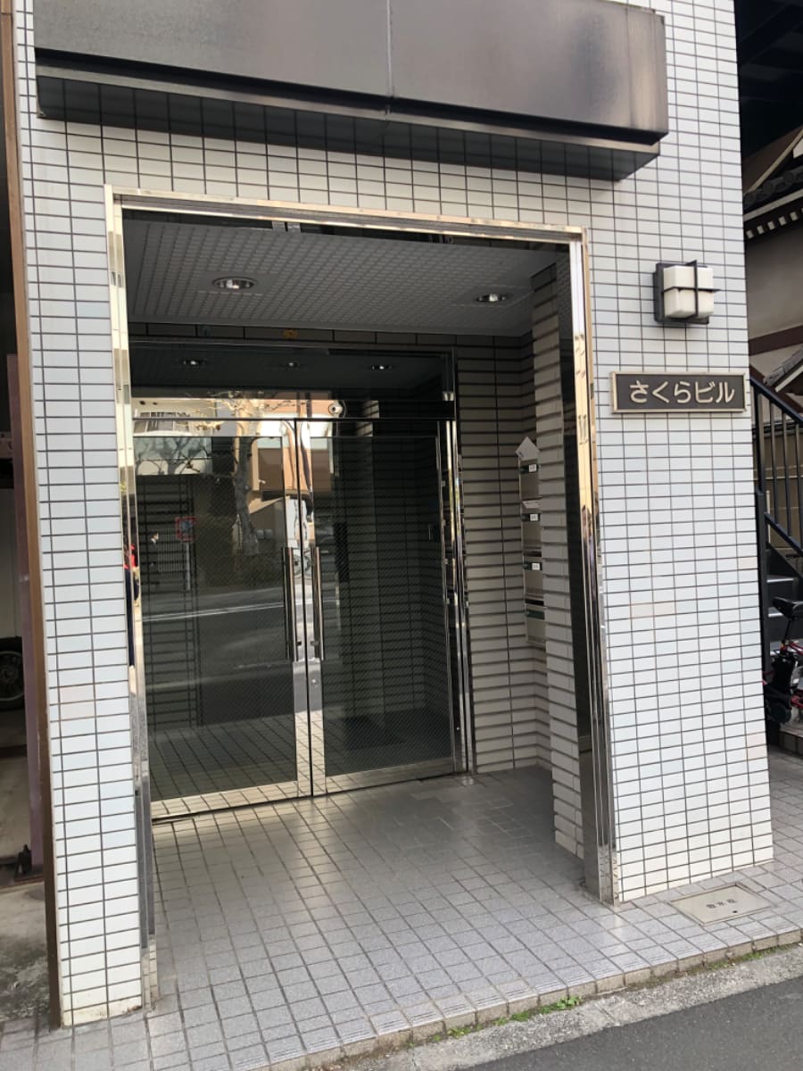 v20230506151910/fresh/building/J00100386836_3