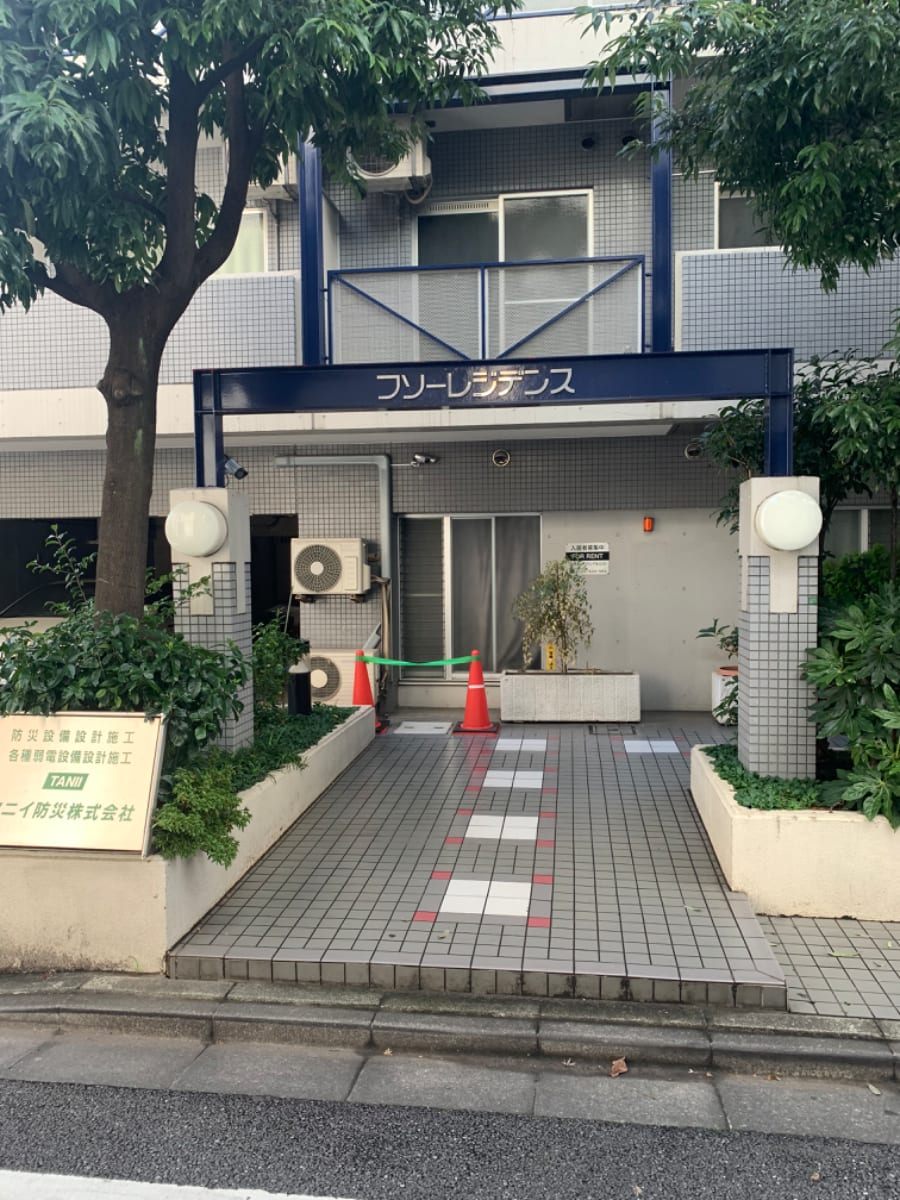 v20230506151910/fresh/building/J00100393064_3