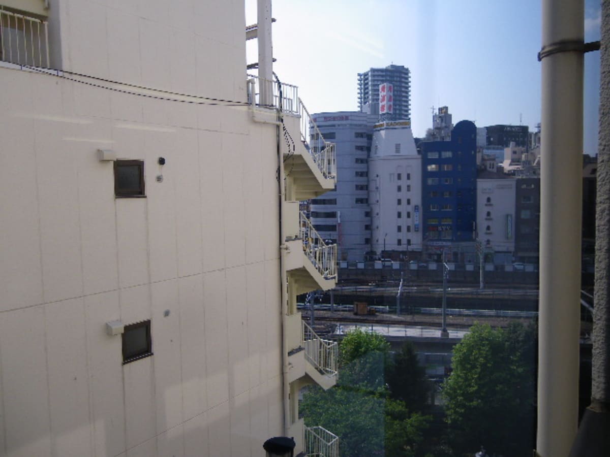 v20230506153220/fresh/room/J00102078237_5