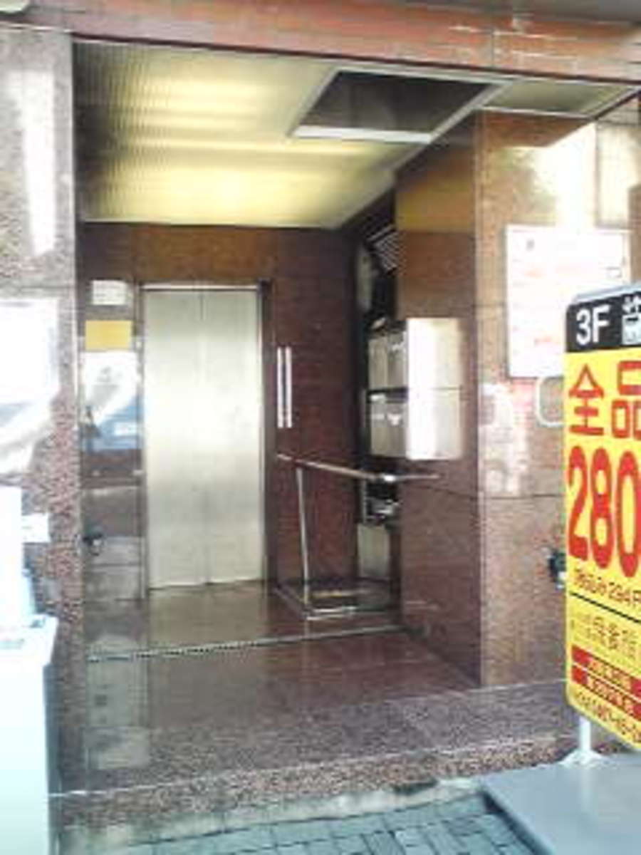 v20230829174111/fresh/building/J00100369004_3