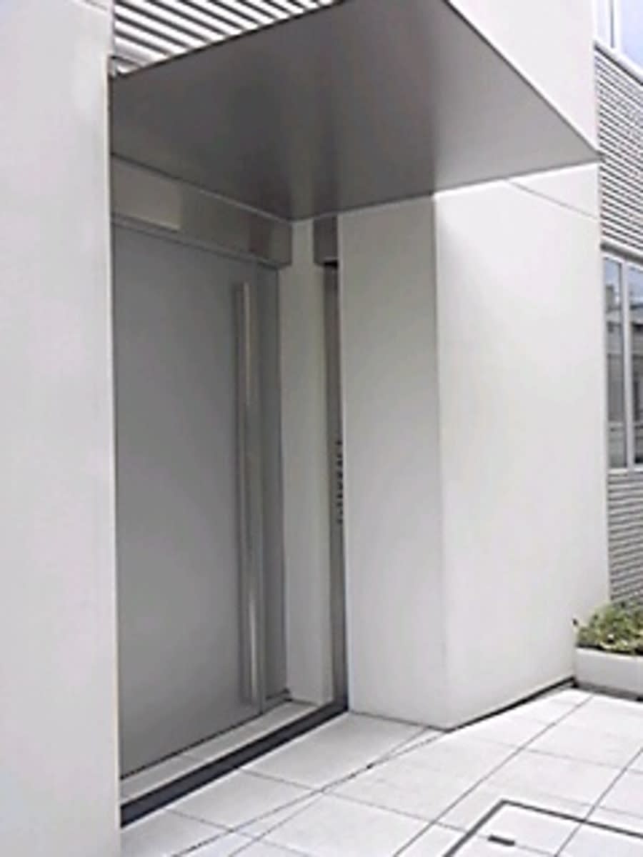 v20240228174054/fresh/building/J00100404564_3