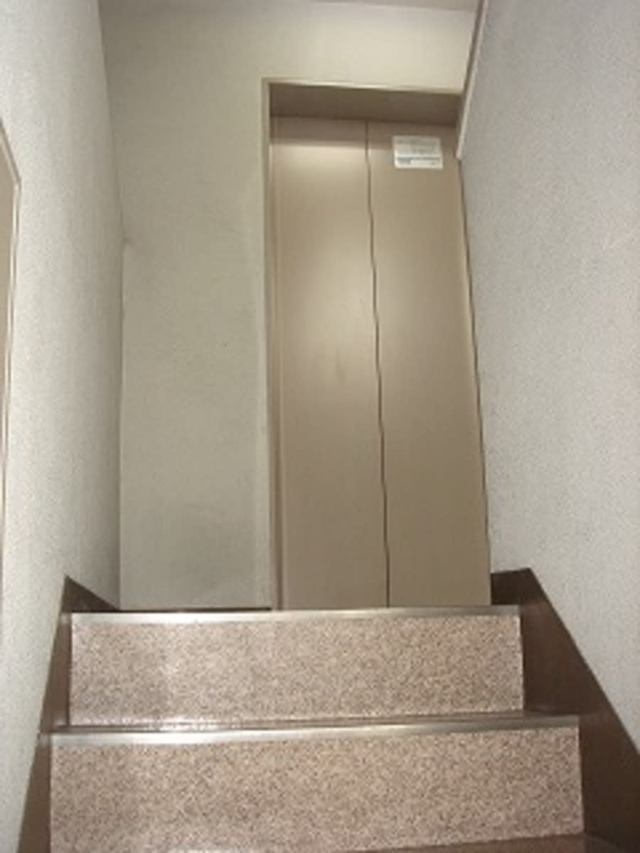 v20240326074408/fresh/building/J00100389965_4