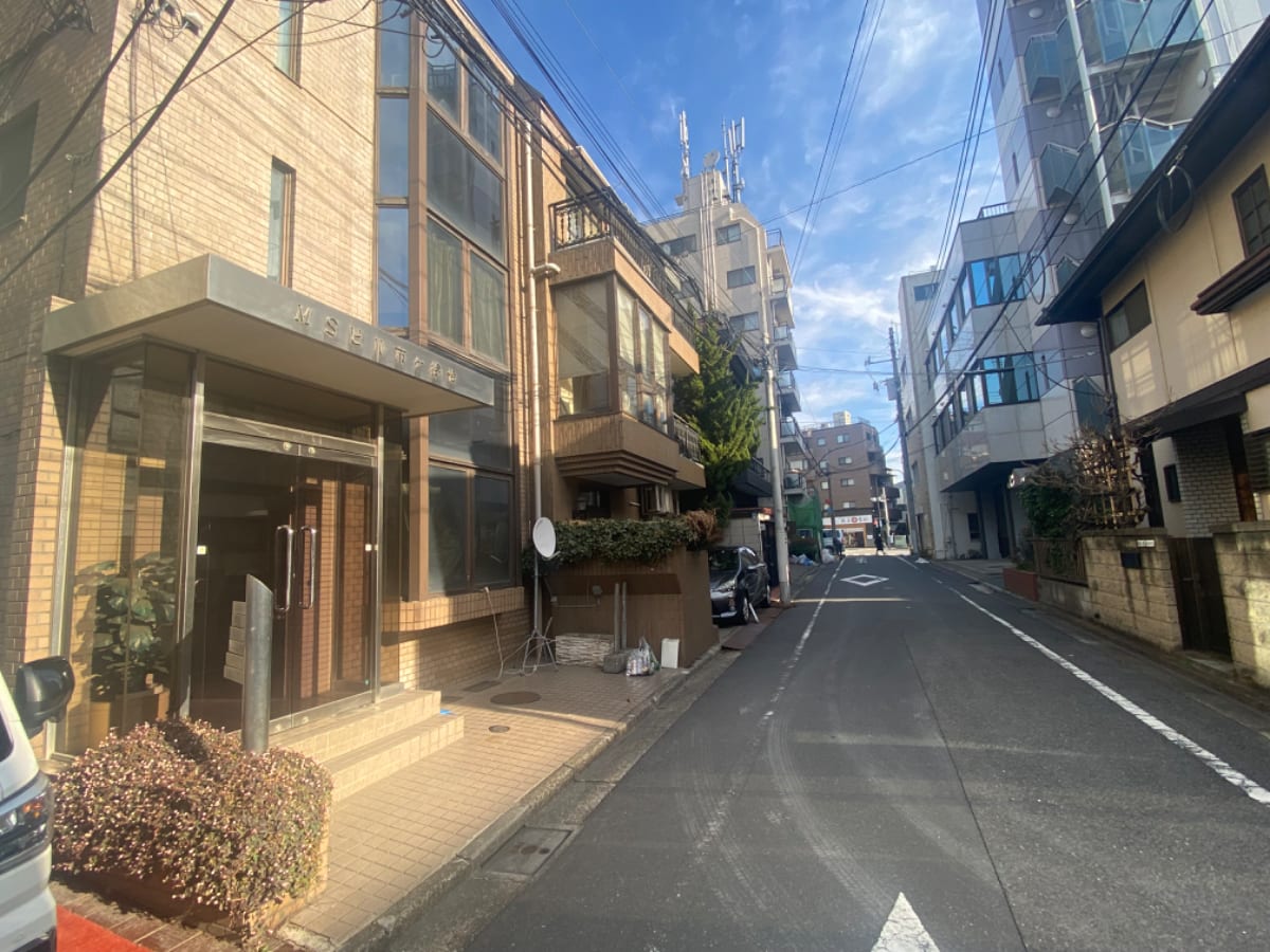 v20240424174055/fresh/building/J00100356997_2
