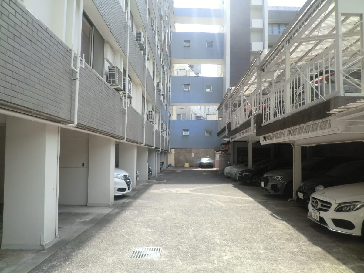 v20240507174057/fresh/building/J00100357219_11