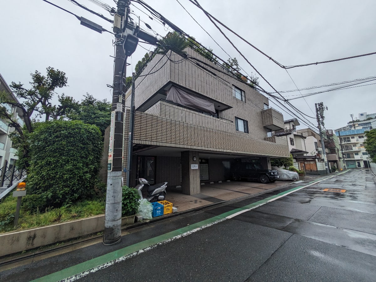 v20240513174100/fresh/building/J00100357057_14