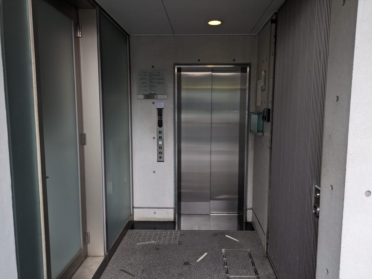 v20240513174100/fresh/building/J00100360859_4