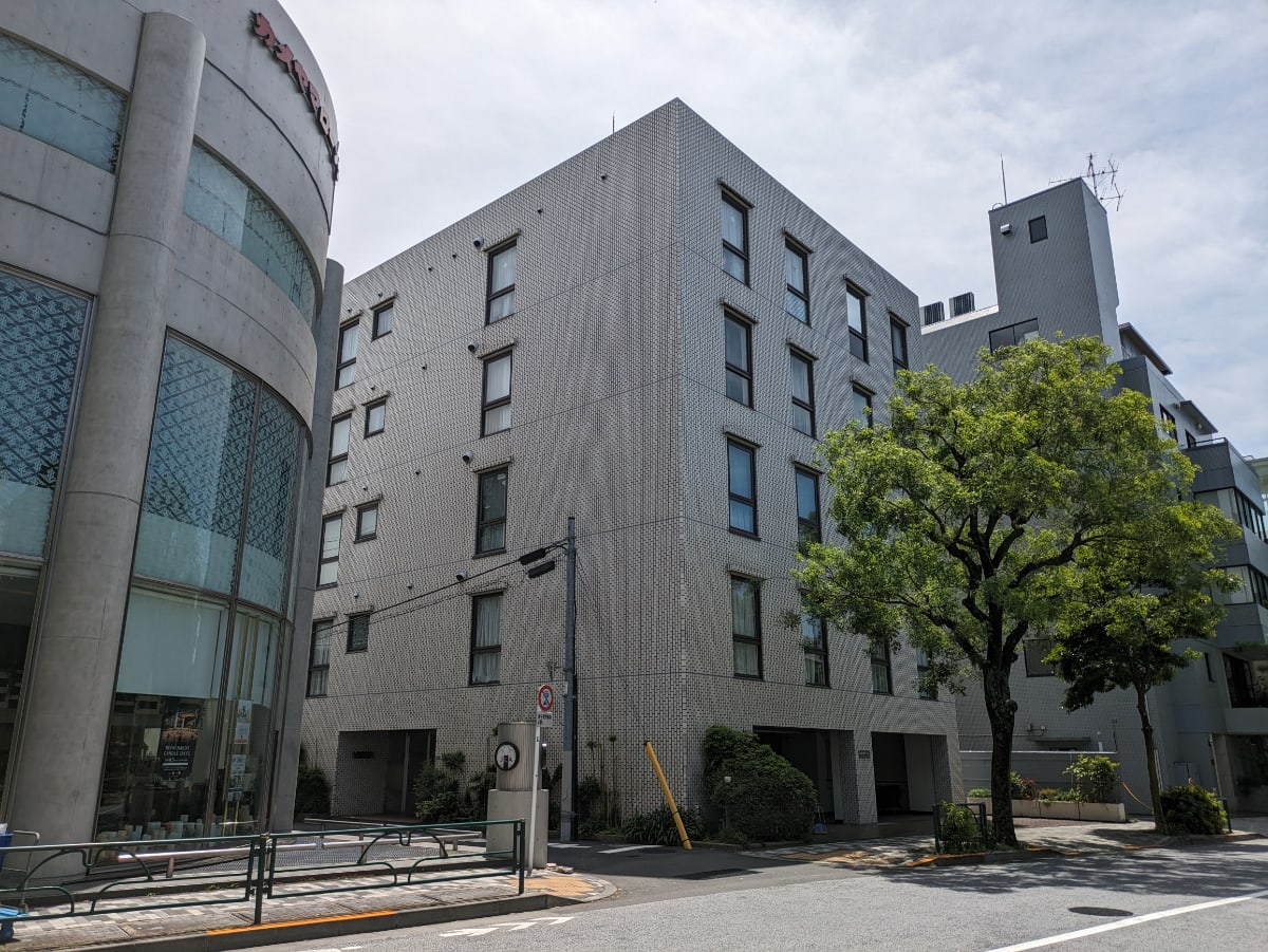 v20240514174057/fresh/building/J00100357054_6