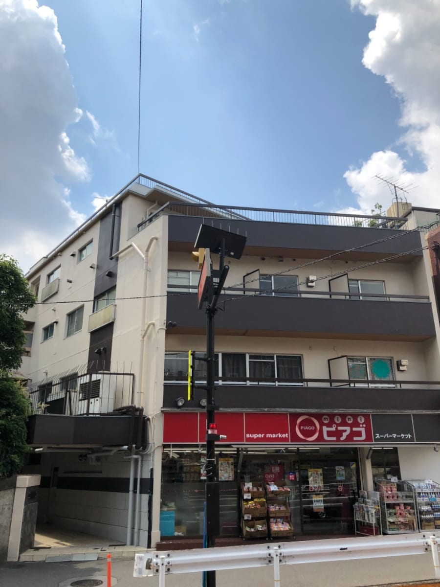 v20240516174056/fresh/building/J00100374857_1