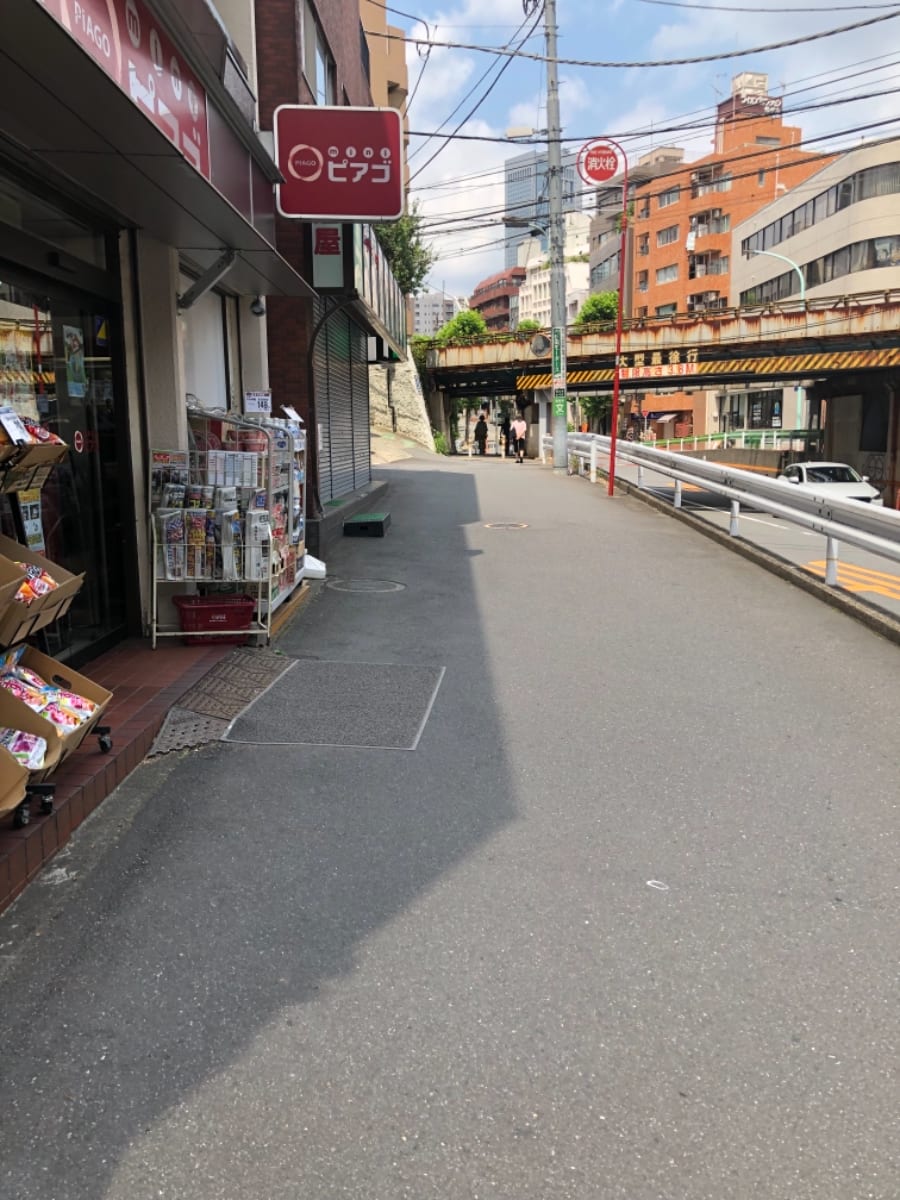 v20240516174056/fresh/building/J00100374857_2