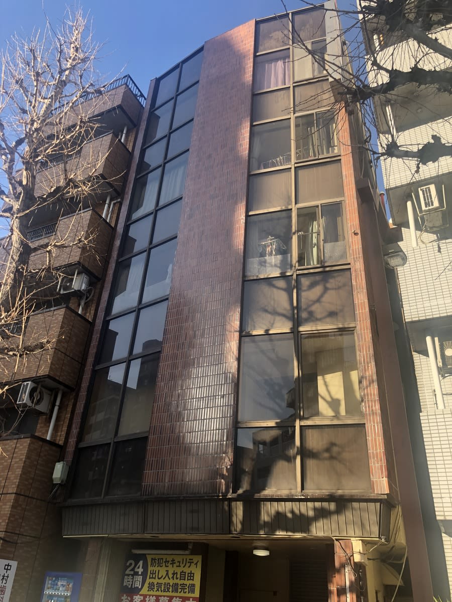 v20240517174106/fresh/building/J00100369297_1