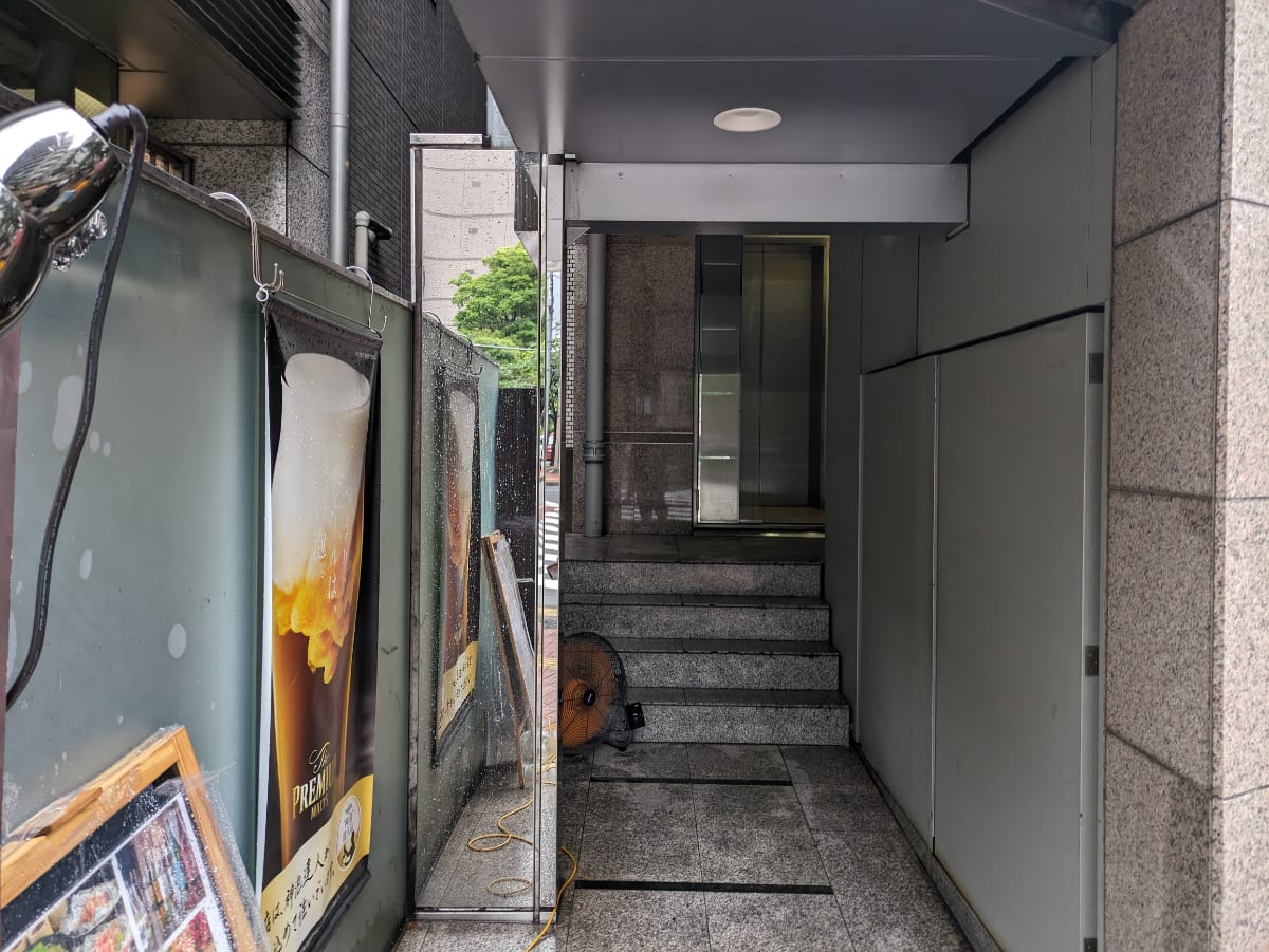 v20240522174058/fresh/building/J00100363711_3