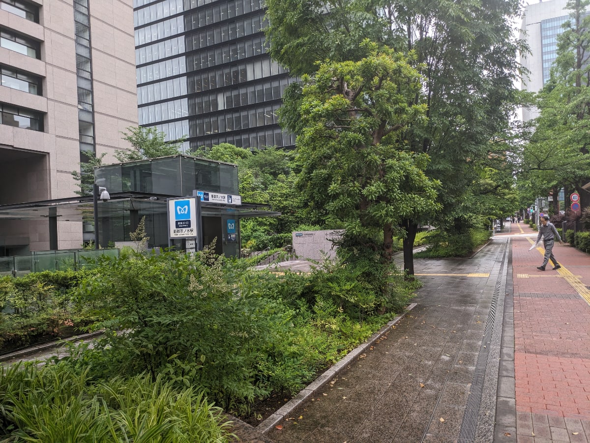 v20240522174058/fresh/building/J00100369457_8