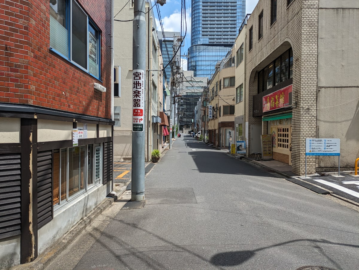 v20240522174058/fresh/building/J00100370381_11