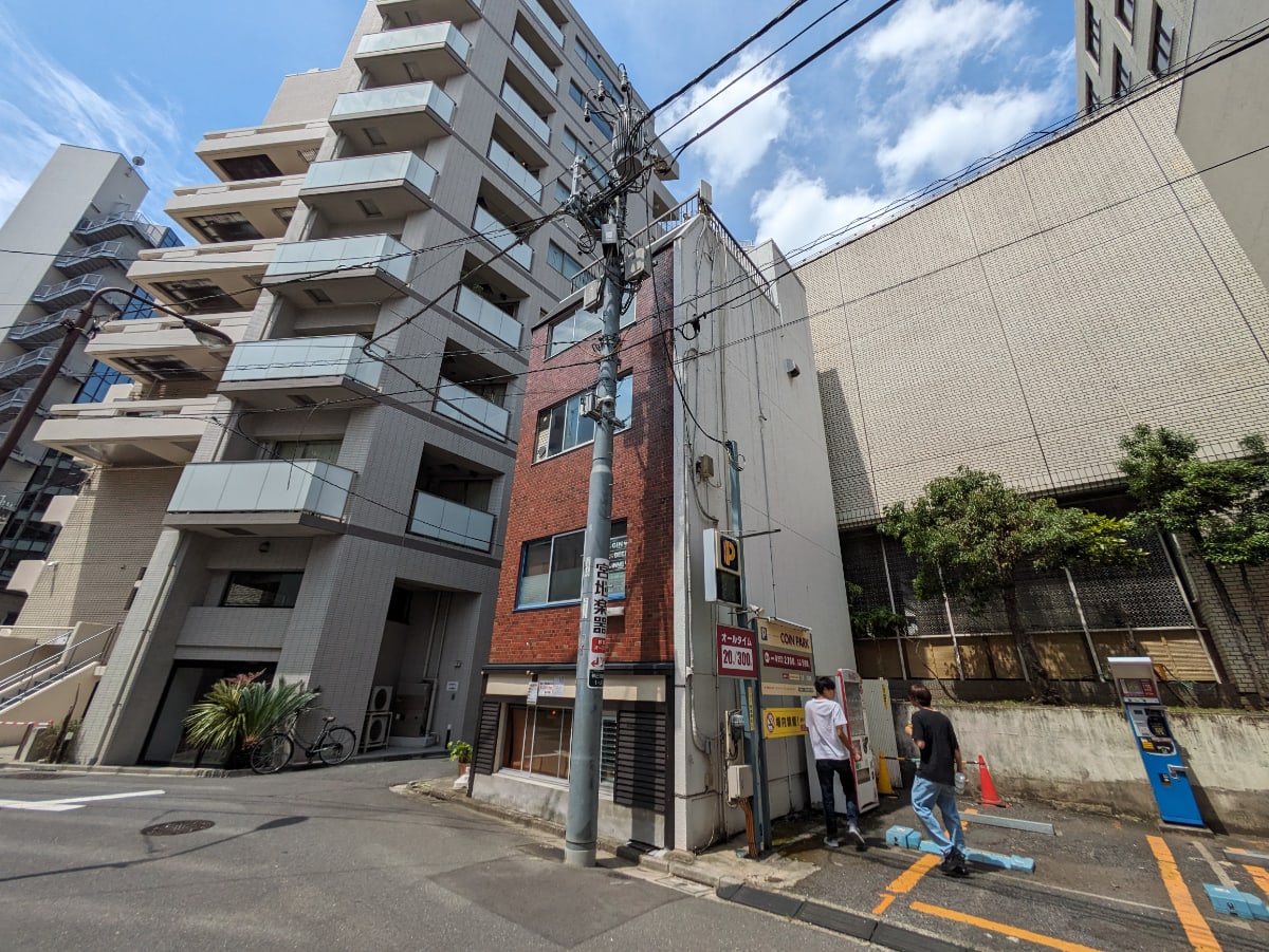 v20240522174058/fresh/building/J00100370381_13