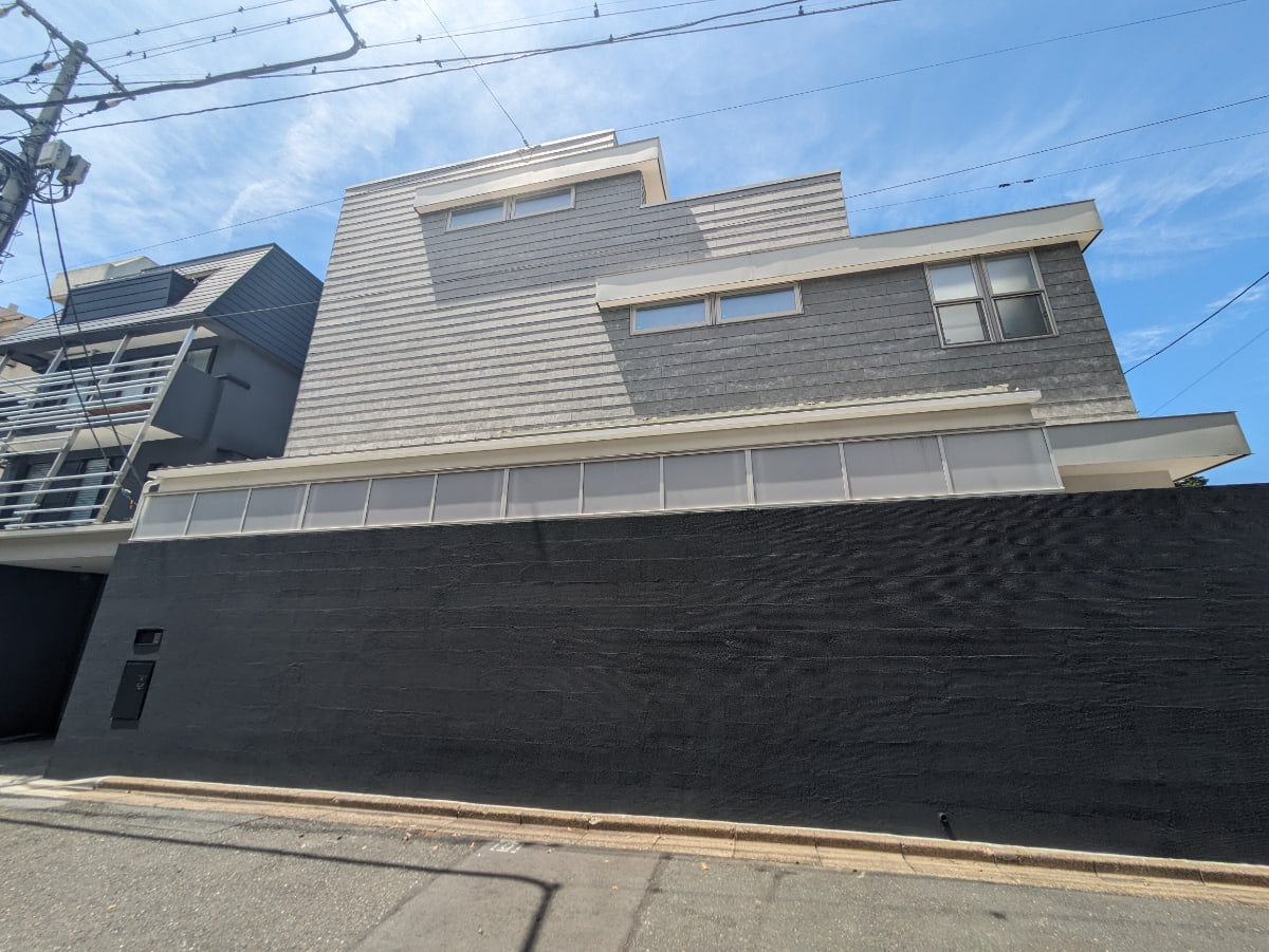 v20240523174107/fresh/building/J00100357637_1