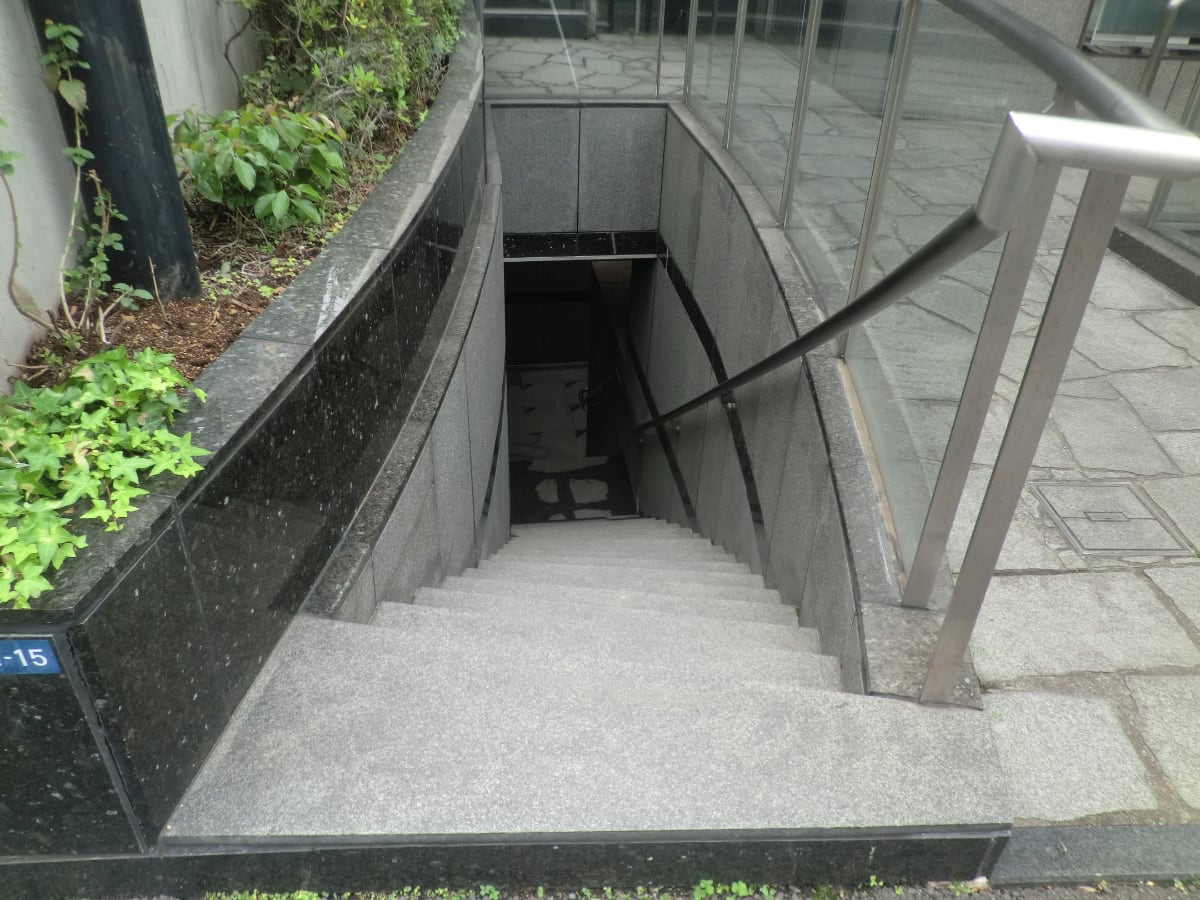 v20240523174107/fresh/building/J00100359096_9