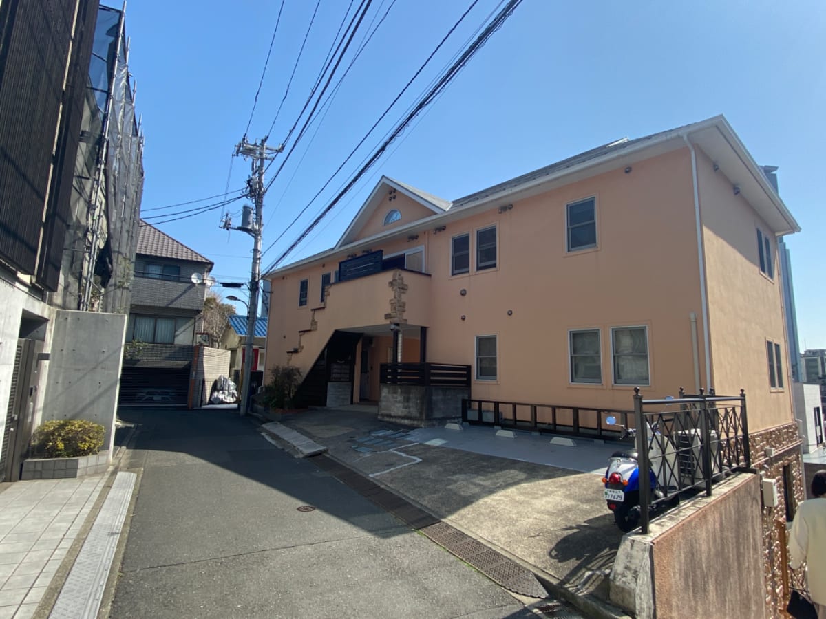 v20240524174043/fresh/building/J00100370353_1