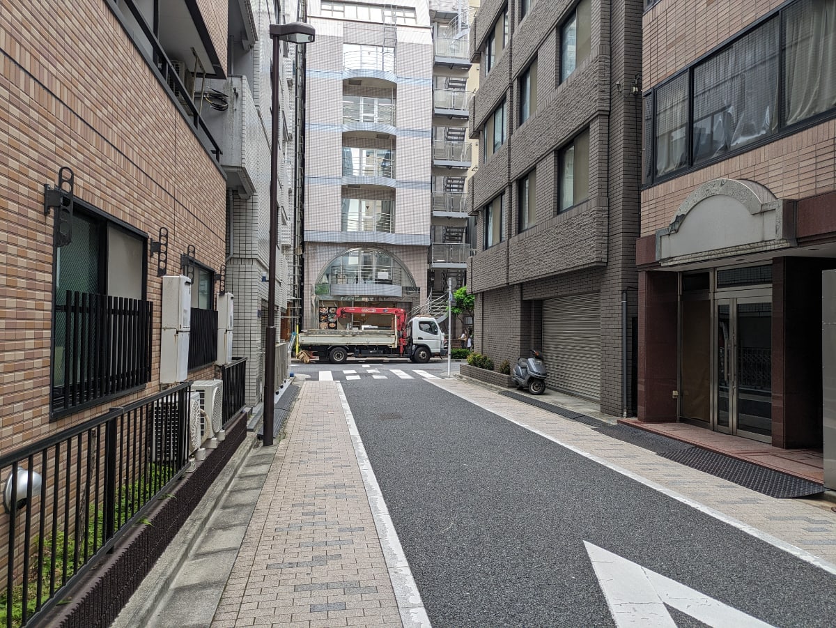 v20240527174055/fresh/building/J00100360609_2