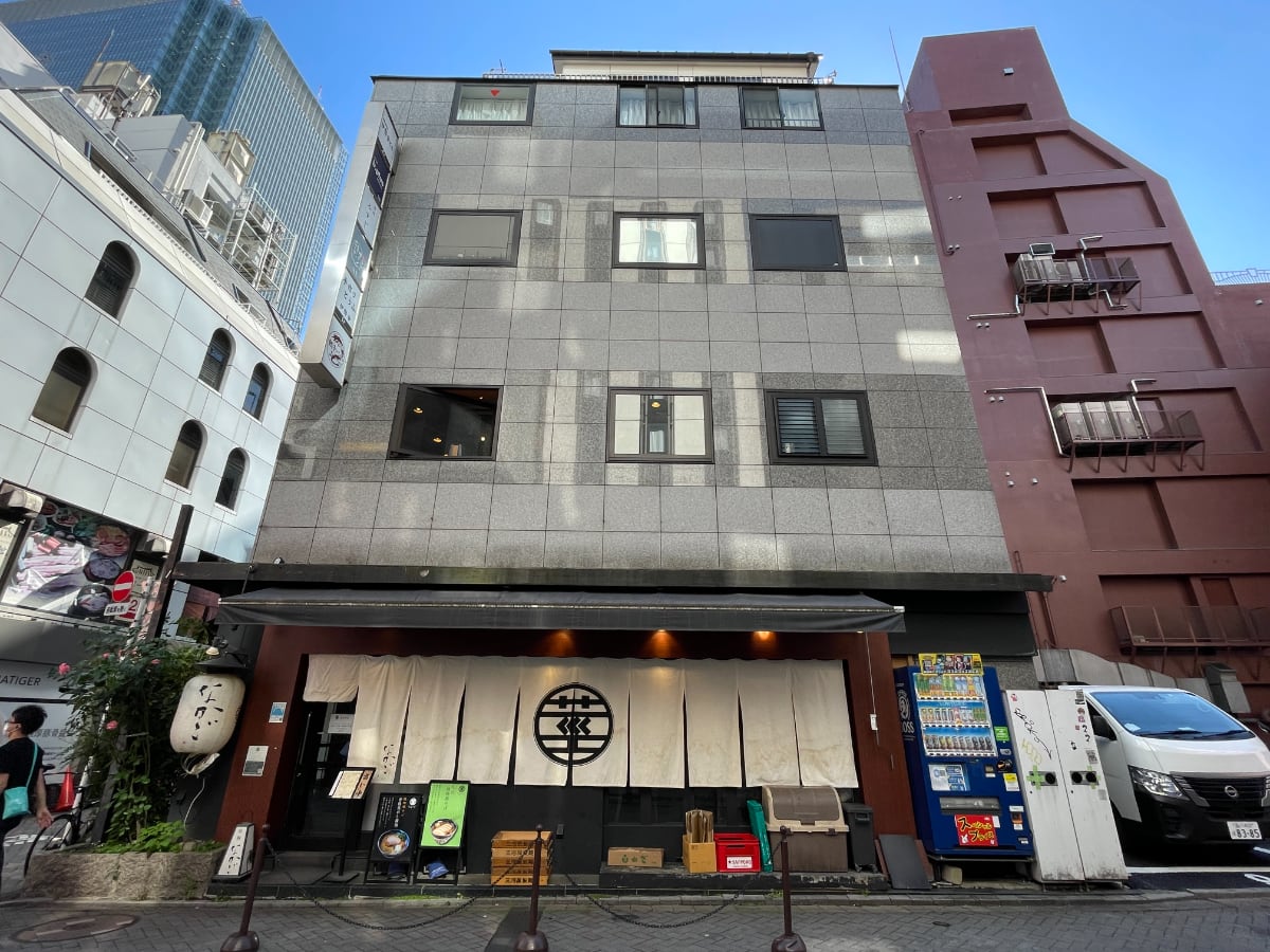 v20240527174055/fresh/building/J00100365349_6