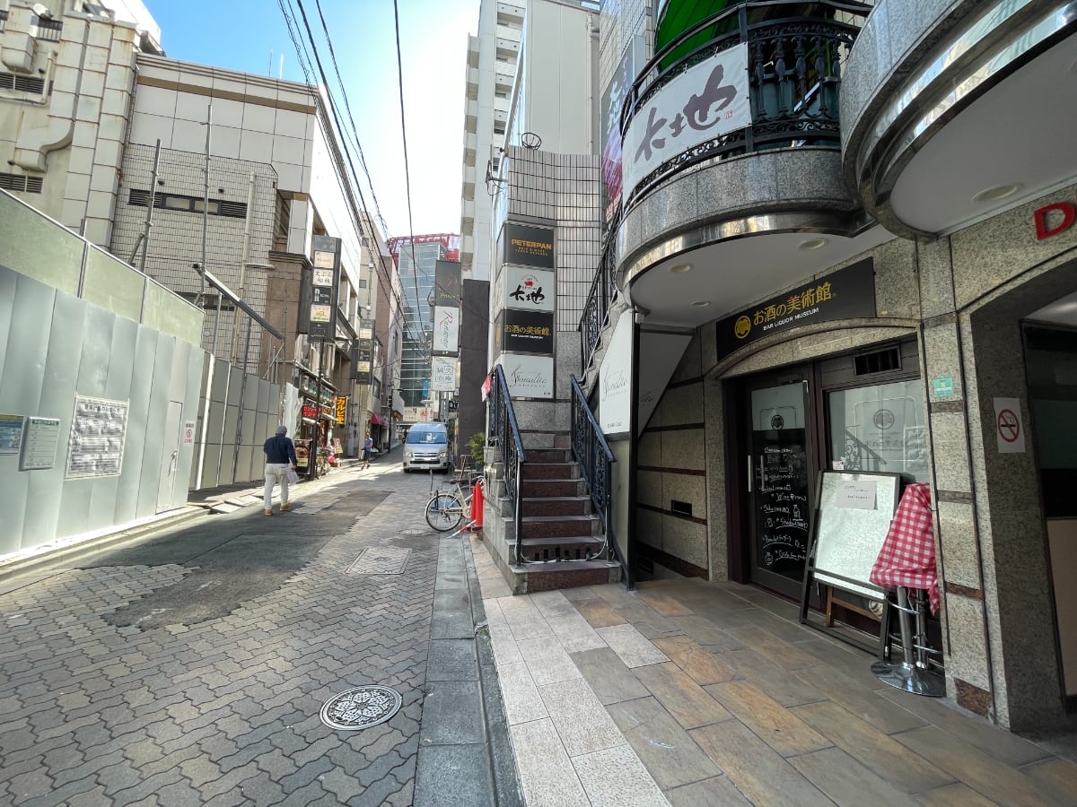 v20240527174055/fresh/building/J00100370520_7
