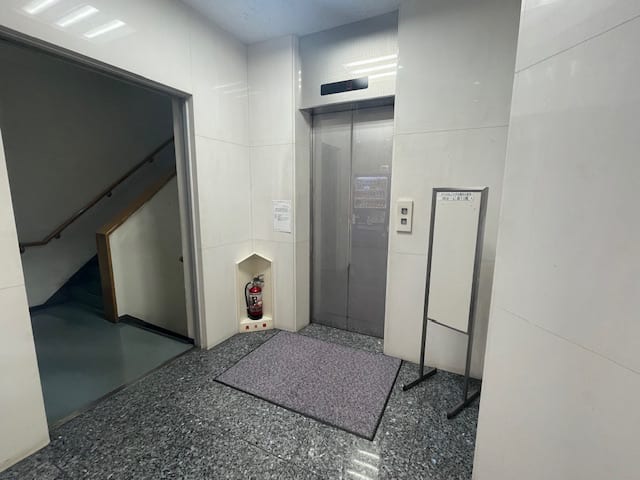 v20240531174108/fresh/building/J00100360660_4